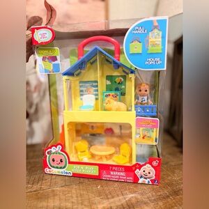 CoComelon Pop n' Play House Playset, NEW TOY